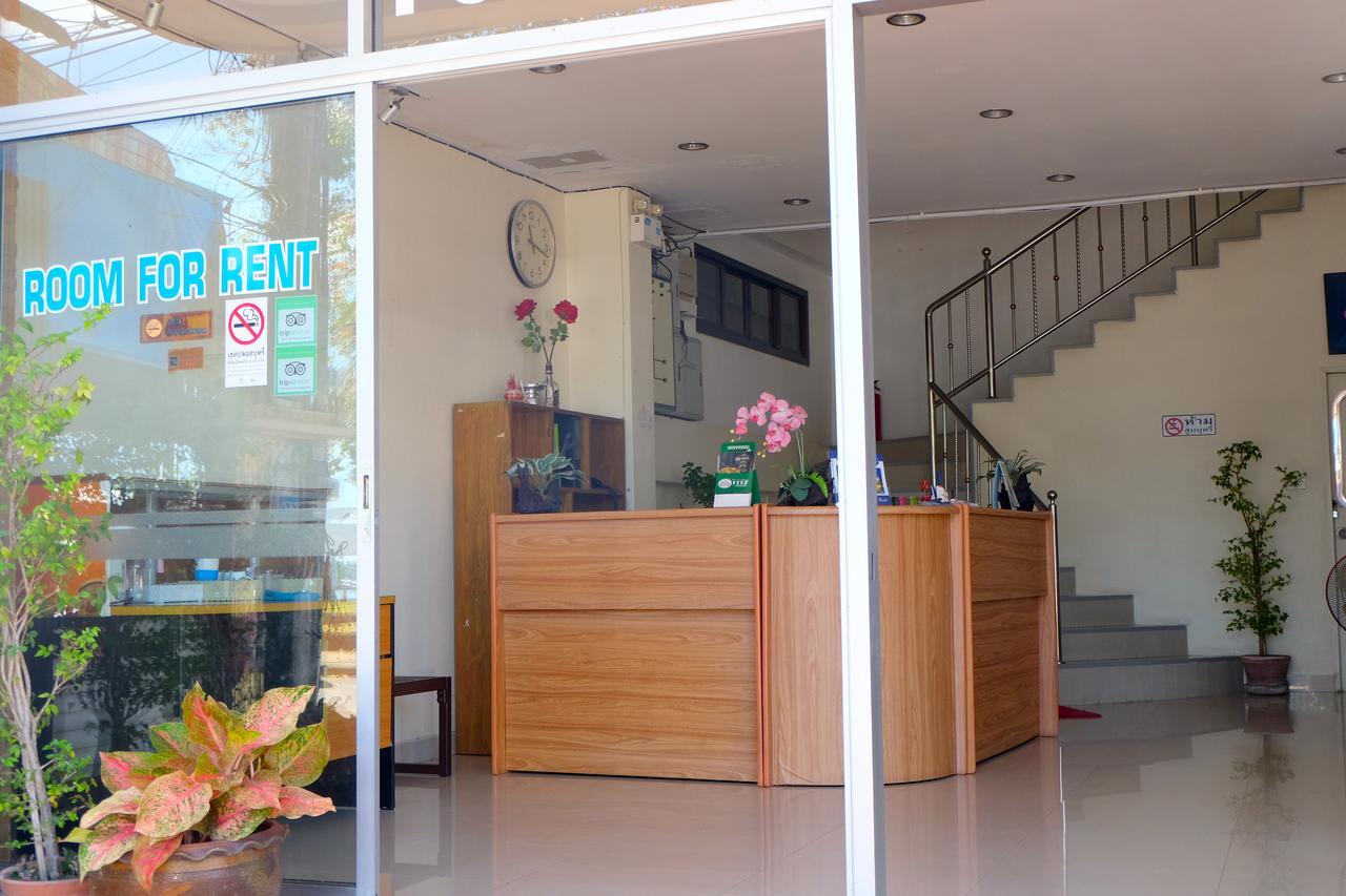 Krabi Marina Seaview Hotel Exterior photo